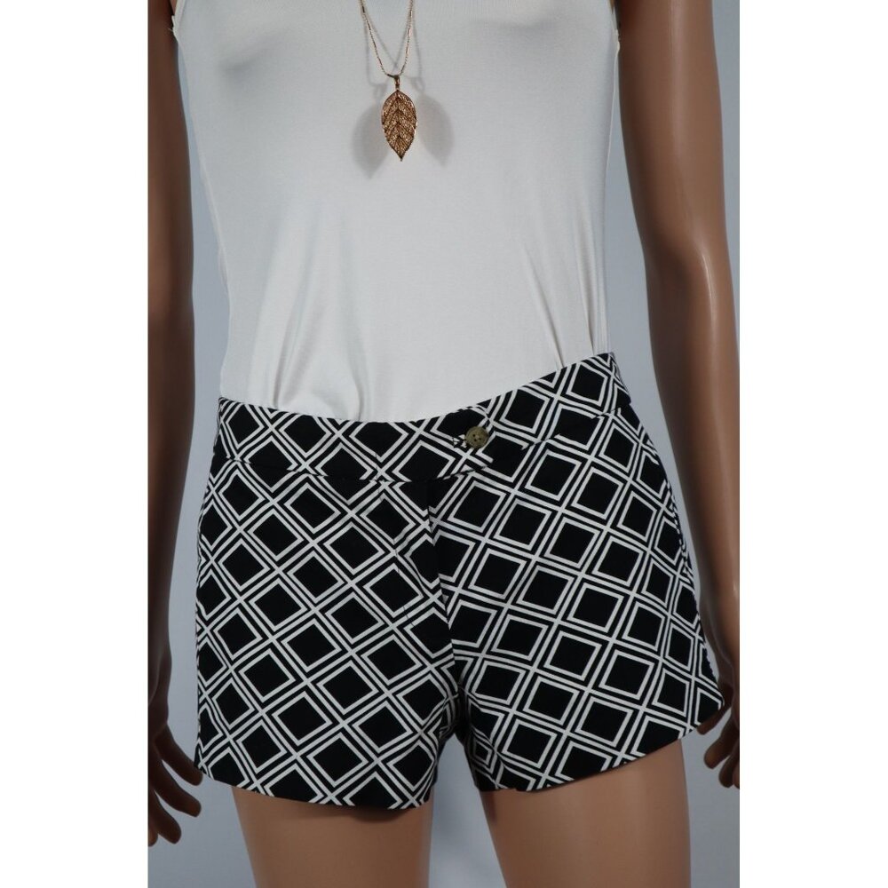 J. Crew Women's Black‎ & White Geometric Print Cotton Shorts Size Small